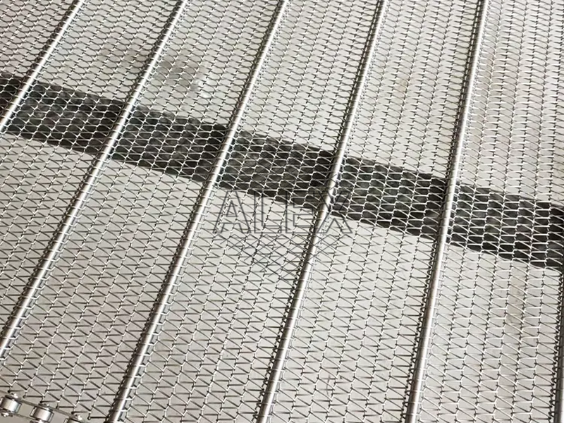 metallic conveyor belt